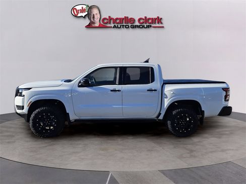 New 2026 Nissan Frontier S image 3