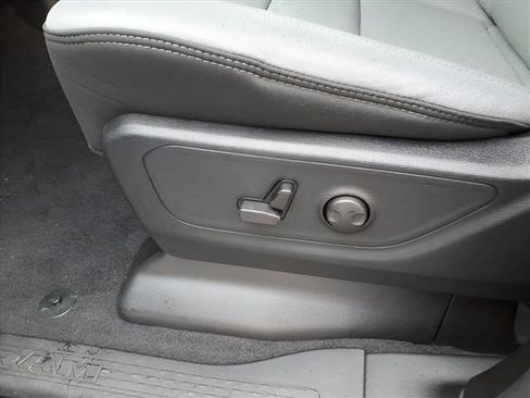 New 2026 RAM 1500 Big Horn AWD/4WD image 16