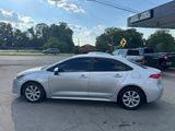 Used 2022 Toyota Corolla LE image 4