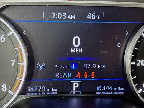 Used 2025 Nissan Altima 2.5 SV image 19