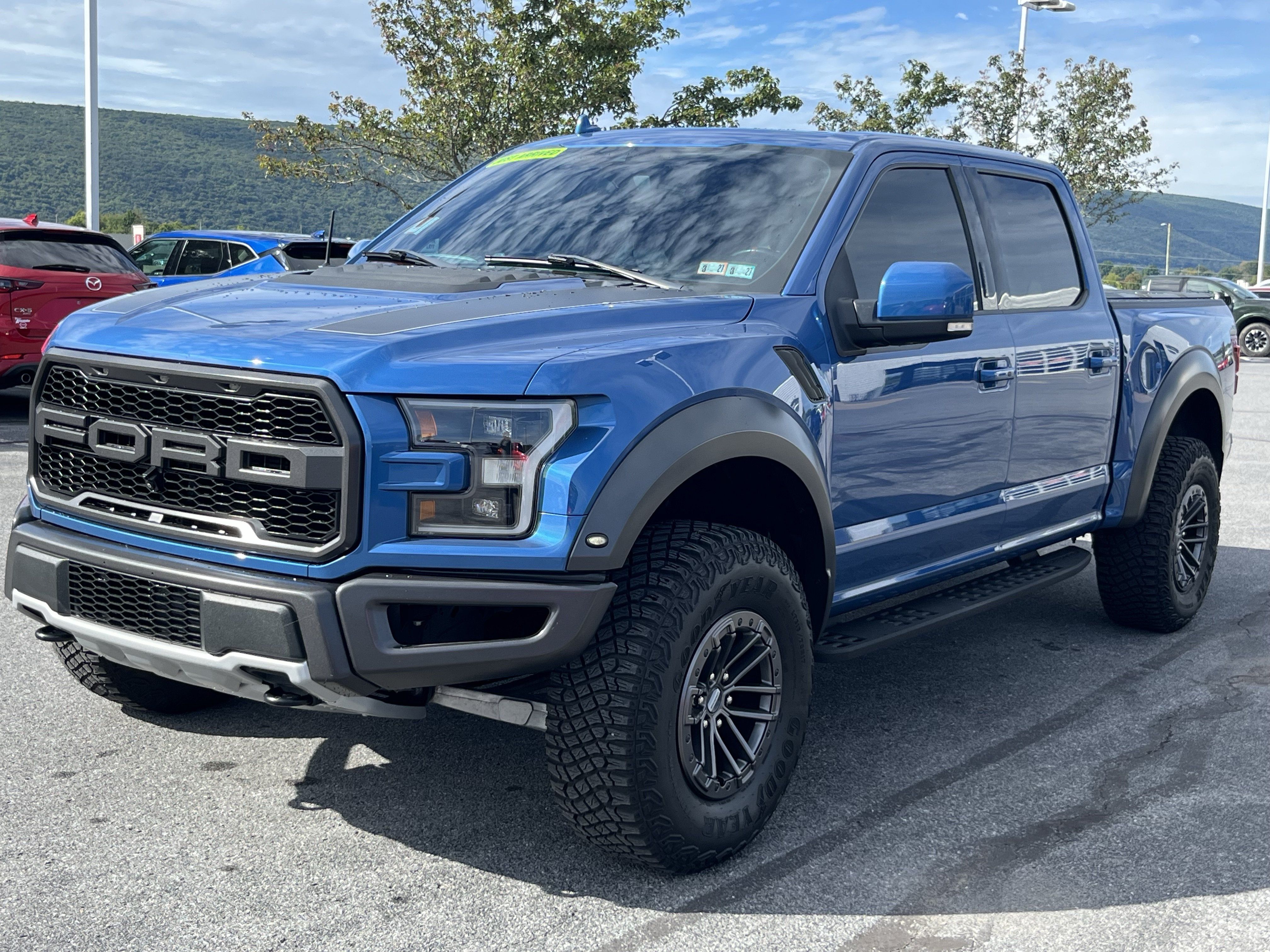 Used 2020 Ford F150 Raptor w/ Equipment Group 802A Luxury AWD/4WD image 10