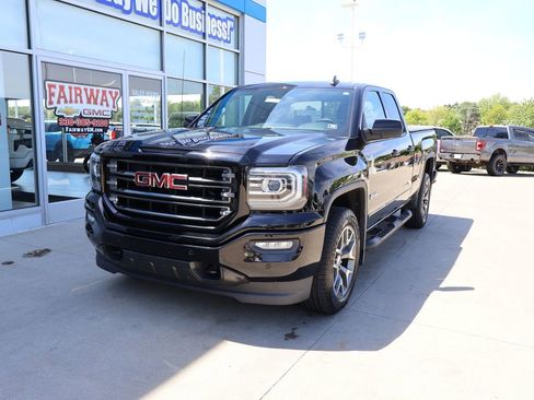 Used 2017 GMC Sierra 1500 SLT AWD/4WD image 6