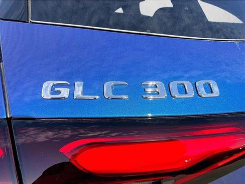 New 2026 Mercedes-Benz GLC 300 4MATIC image 28