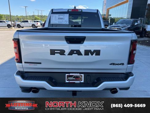 New 2026 RAM 1500 Big Horn AWD/4WD image 17