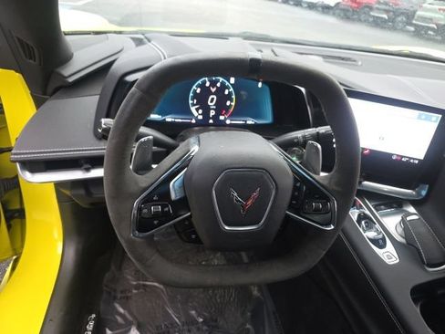Used 2023 Chevrolet Corvette Stingray Preferred Cpe w/ Z51 Performance Package RWD image 11