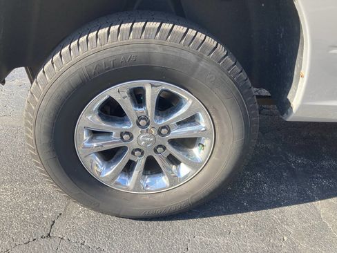 Used 2013 RAM 1500 Classic SLT w/ Big Horn Equipment Group image 24