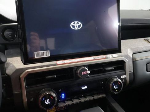 New 2026 Toyota Tacoma 4x4 Double Cab Hybrid image 18