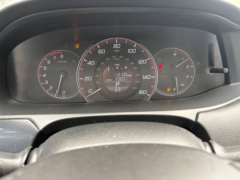 Used 2015 Honda Accord Sport image 17