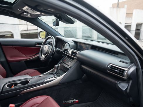 Used 2019 Lexus IS 350 F Sport w/ F Sport Package RWD image 15
