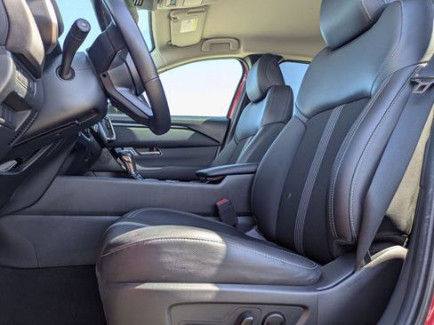 Used 2025 MAZDA CX-50 AWD 2.5 S w/ Preferred Package image 15