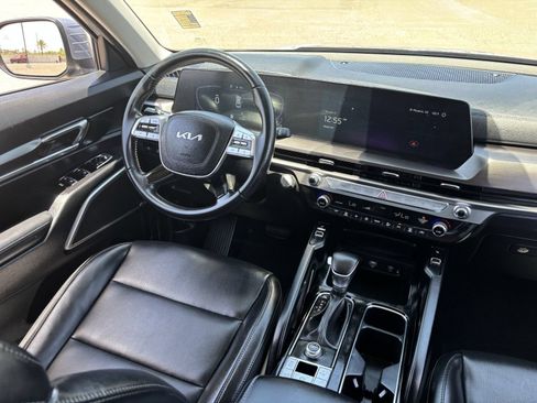 Used 2024 Kia Telluride S w/ S Sunroof Package FWD image 13