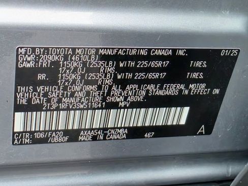 Used 2025 Toyota RAV4 XLE AWD/4WD image 32