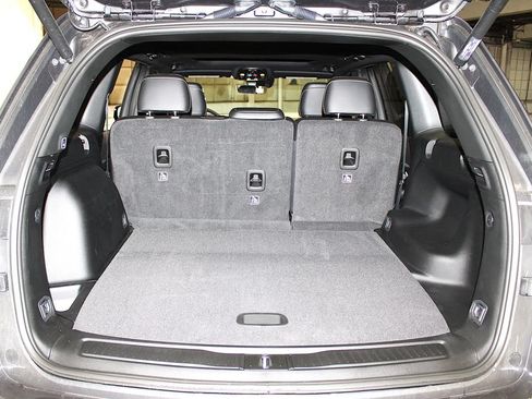 New 2026 Jeep Grand Cherokee Altitude AWD/4WD image 32