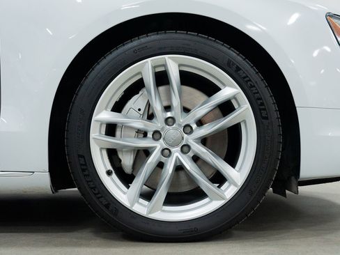 Used 2015 Audi A8 L TDI w/ Premium Package image 13