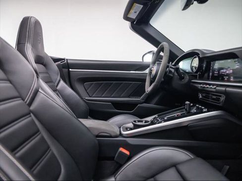 Used 2021 Porsche 911 Turbo S image 26