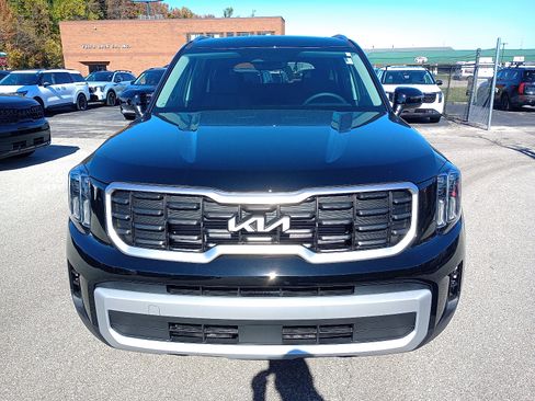 New 2025 Kia Telluride S image 3