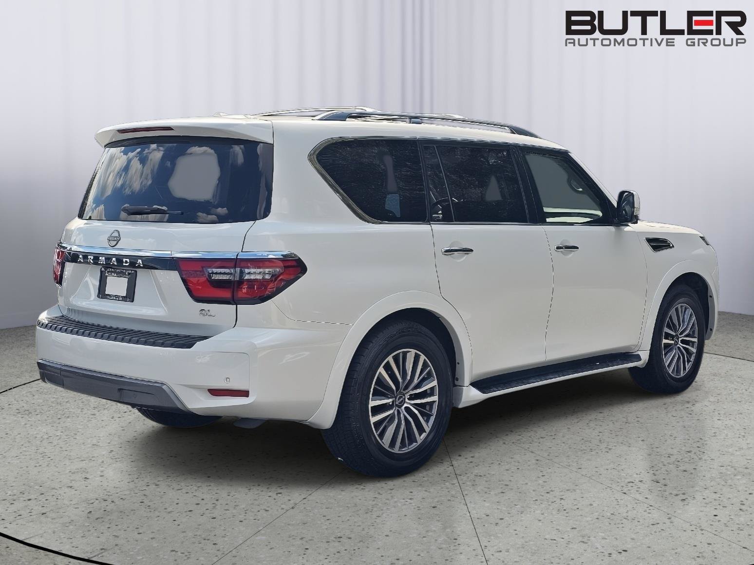 Used 2023 Nissan Armada SL w/ Captain's Chairs Package AWD/4WD image 8