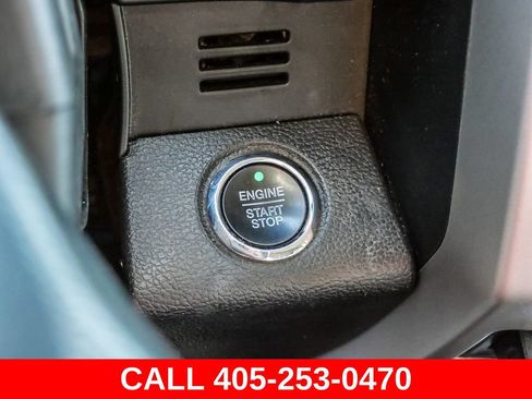 Used 2020 Ford F250 Lariat w/ Lariat Ultimate Package AWD/4WD image 34