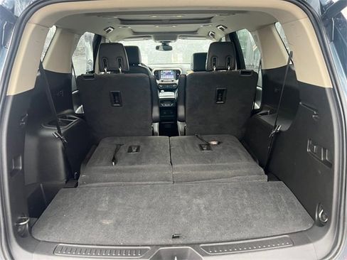 Used 2019 GMC Acadia Denali image 19