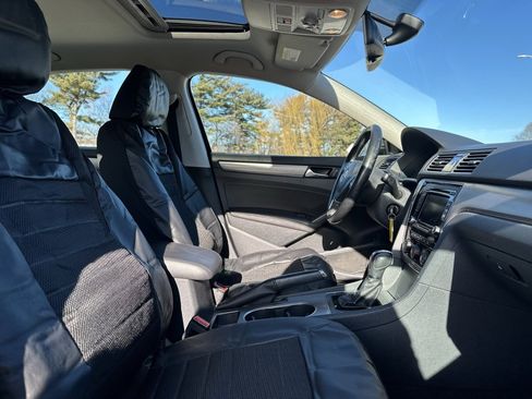 Used 2014 Volkswagen Passat 2.5 SE image 23