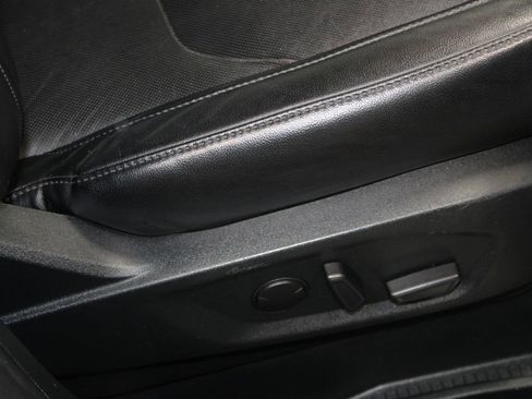 Used 2021 Ford Edge Titanium w/ Equipment Group 301A image 23