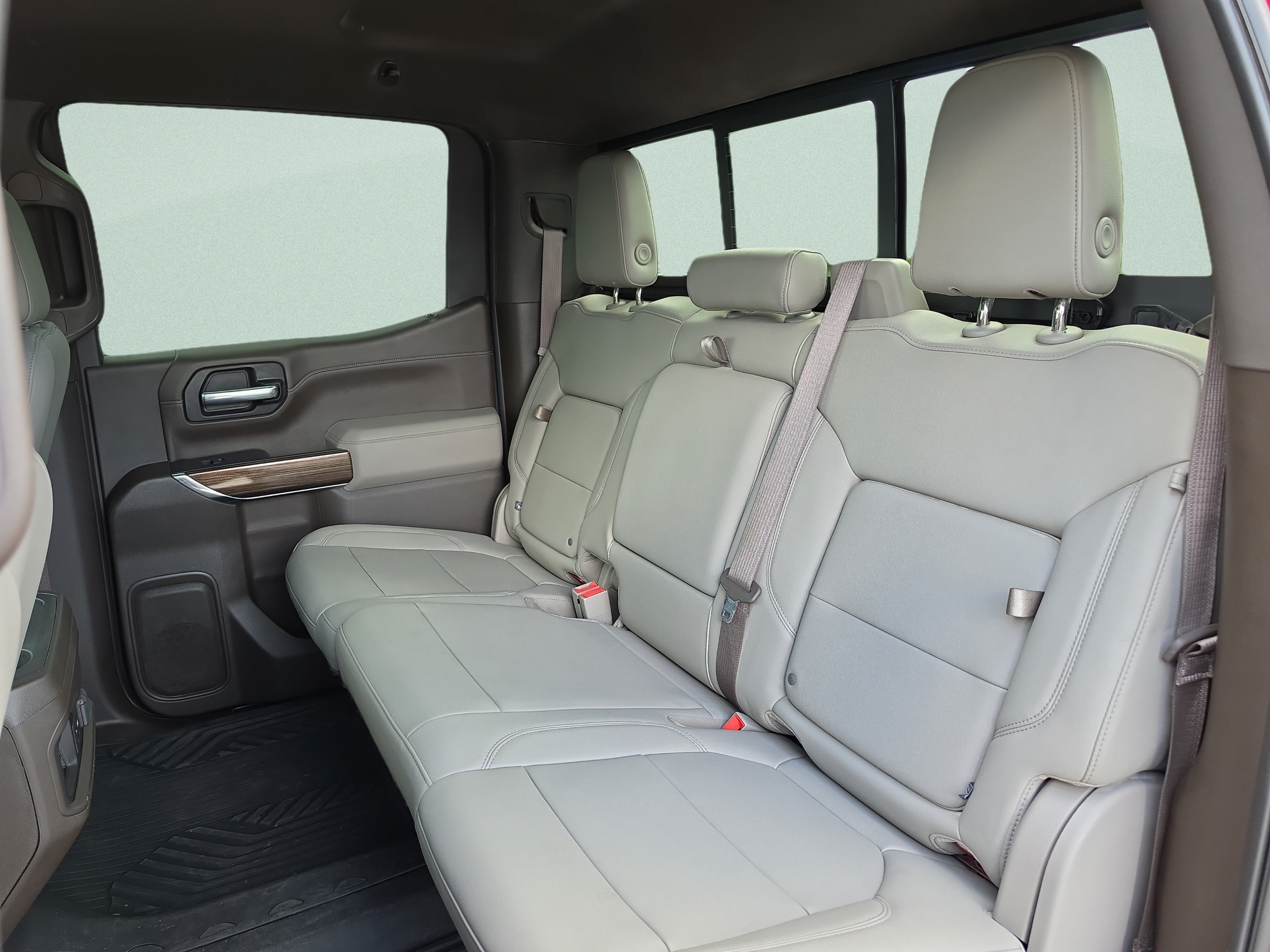 Used 2021 Chevrolet Silverado 1500 RST AWD/4WD image 23
