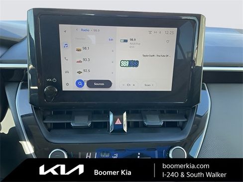 Used 2025 Toyota Corolla LE image 22