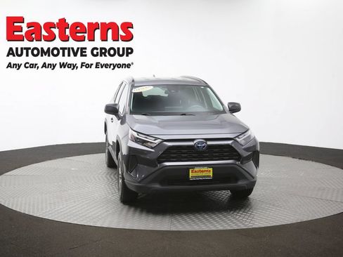 Used 2023 Toyota RAV4 LE AWD/4WD image 50