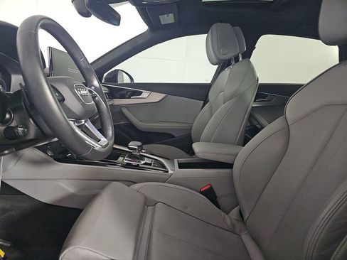 Used 2022 Audi A4 2.0T Premium Plus w/ Premium Plus Package image 4