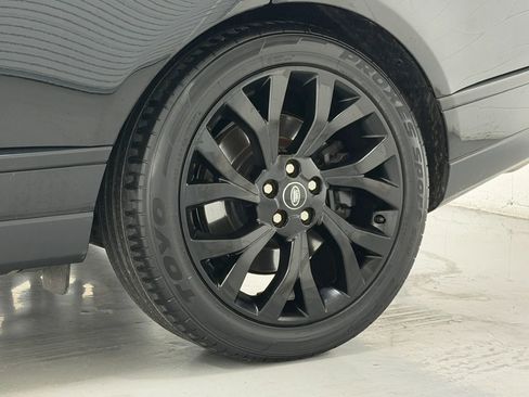 Used 2018 Land Rover Range Rover Supercharged AWD/4WD image 48