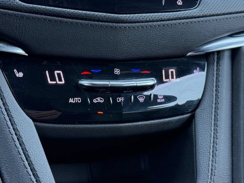 Used 2023 Cadillac XT5 Premium Luxury AWD/4WD image 18
