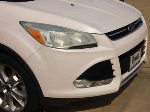 Used 2015 Ford Escape Titanium image 5