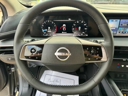 Used 2025 Nissan Murano SV w/ Cargo Package AWD/4WD image 15