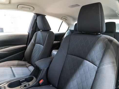 Used 2024 Toyota Corolla LE FWD image 6