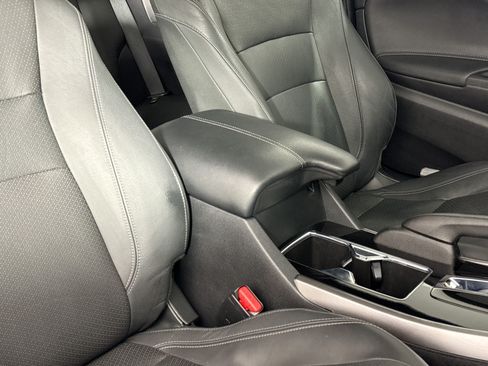 Used 2017 Honda Accord EX-L image 37