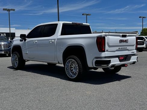 Used 2021 GMC Sierra 1500 AT4 w/ AT4 Value Package AWD/4WD image 7