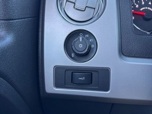 Used 2014 Ford F150 FX4 w/ Equipment Group 402A Luxury image 16