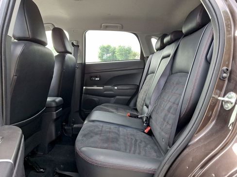 Used 2023 Mitsubishi Outlander Sport SE AWD/4WD image 20