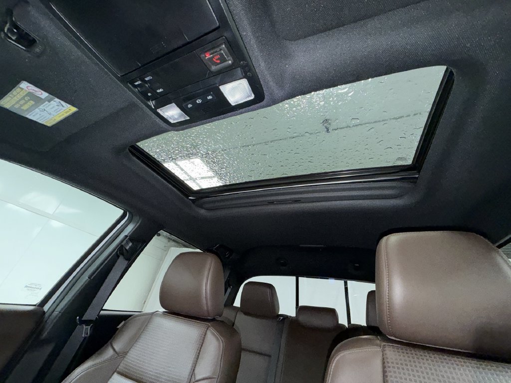 Certified 2021 Toyota Tacoma Limited AWD/4WD image 9