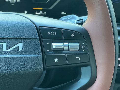 New 2026 Kia Sportage SX image 33