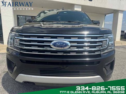 Used 2019 Ford Expedition XLT w/ Equipment Group 202A image 3