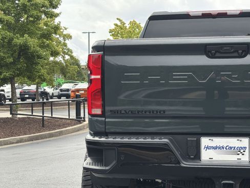 Used 2025 Chevrolet Silverado 2500 LT w/ Trail Boss Package AWD/4WD image 20