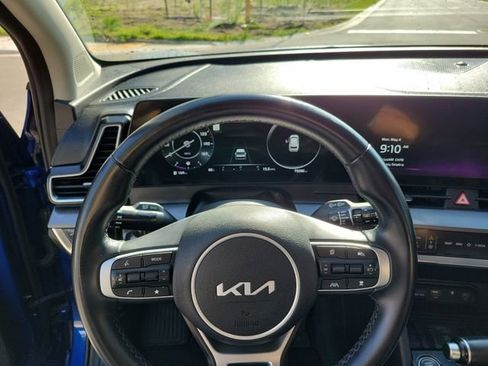 Used 2023 Kia Sportage SX FWD image 19