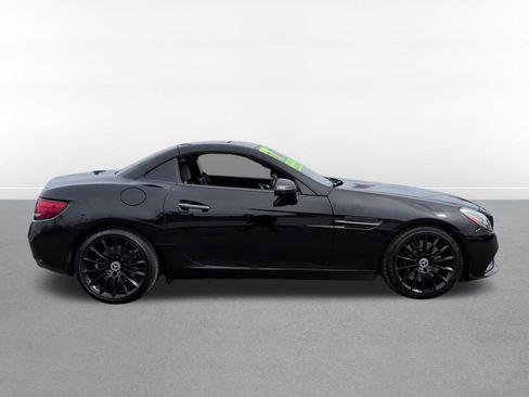 Used 2017 Mercedes-Benz SLC 300 image 3