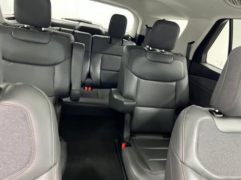 Used 2026 Ford Explorer Active w/ Active Comfort Package AWD/4WD image 28