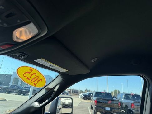 Used 2025 RAM 2500 Big Horn image 21