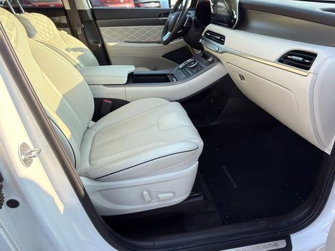 Used 2020 Hyundai Palisade Limited image 13