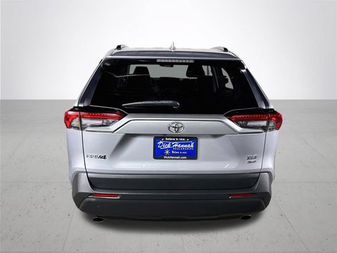 Used 2022 Toyota RAV4 XLE w/ Convenience Package AWD/4WD image 7