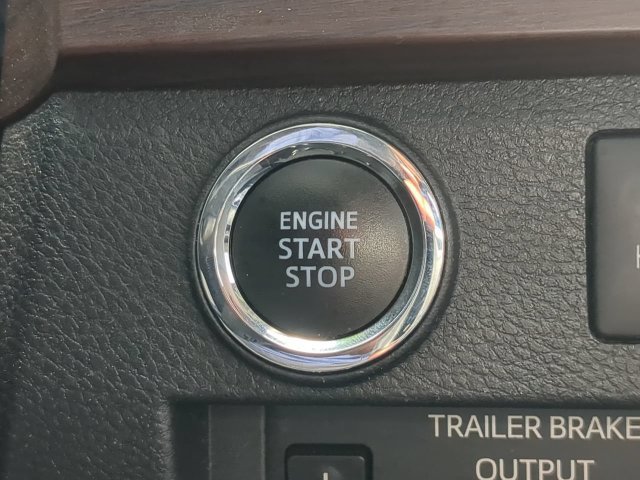 Used 2020 Toyota Tundra Limited w/ TRD Off-Road Package RWD image 33
