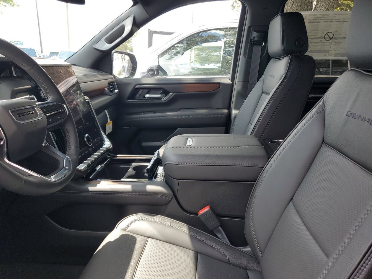 New 2026 GMC Yukon Denali RWD image 19